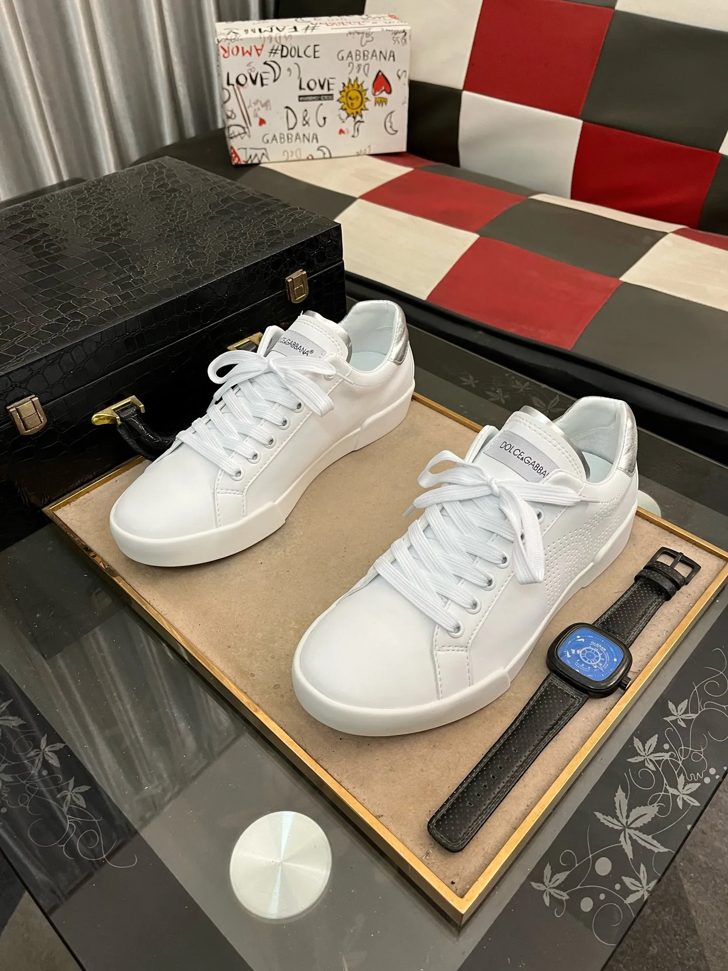 Men's shoes 💰420⌚️⌚️【DG～】Men's casual shoes 2024z cabinet sales simultaneously 🔶Size: 38-44#️⃣ 🔷🔜The upper is made of multi-material splicing➕Genuine leather lining, comfortable and breathable, sole: original comfortable and wear-resistant outsole, ⚠️Photographed in real life🎬The real thing is better📢📢📢5️⃣colors available